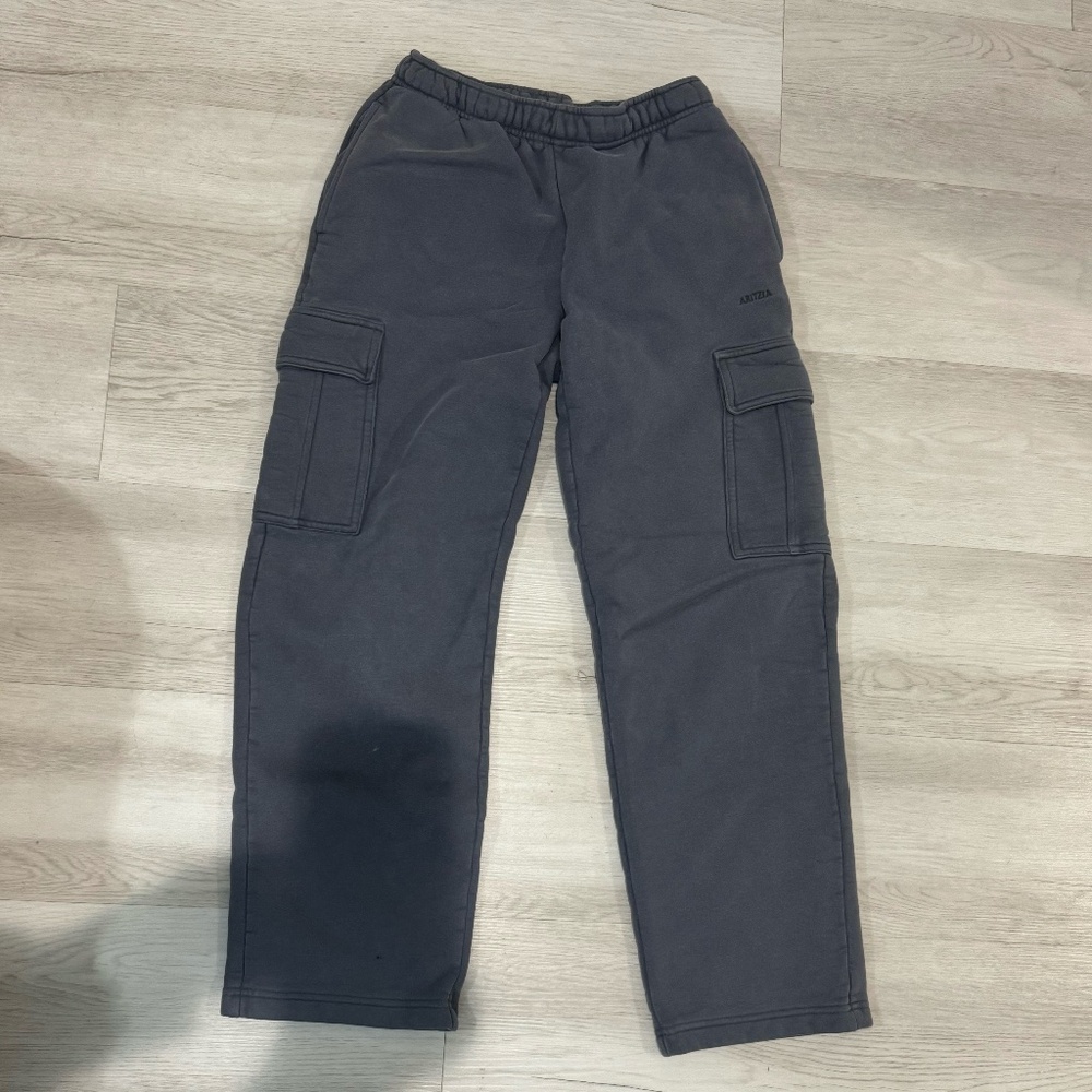 Aritzia: Cozy Sweatfleece Mega Cargo™ Sweatpant